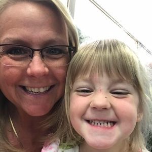 Meet your Posher, Debbie